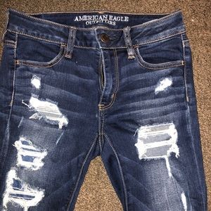 American eagle cropped ripped jeans